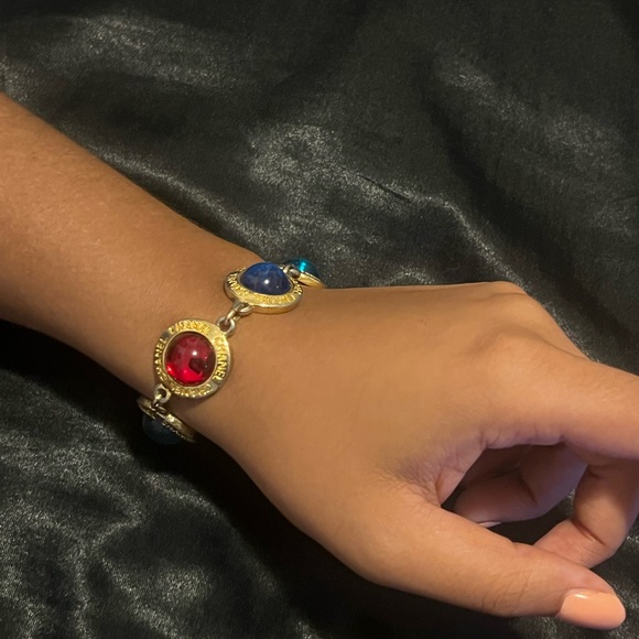 CHANEL Vintage Rhinestone 1980s Bracelet Gold Tone - Picture 6 of 6